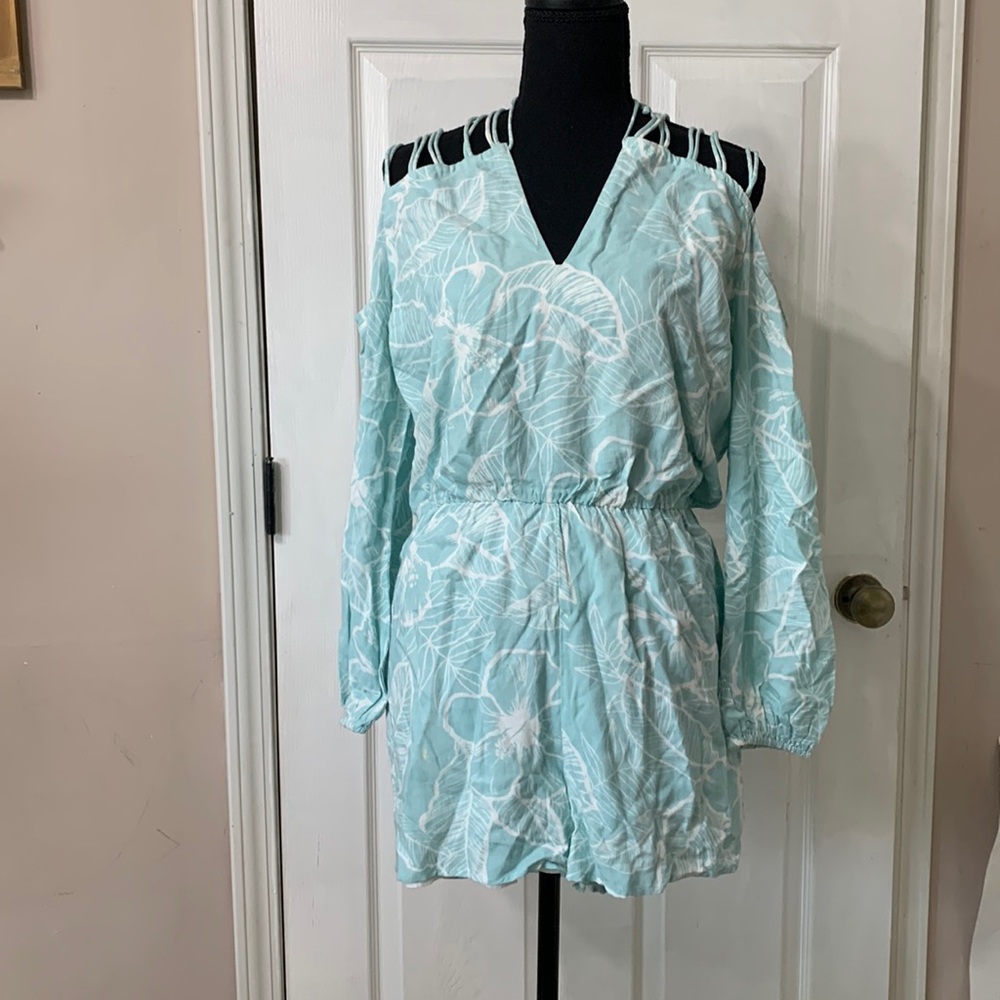 New Friends Colony (NFC) Cold Shoulder Romper Medium